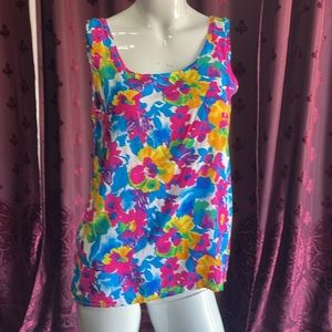3/$20 Fun Floral Nineties Summer Multicolor Vibrant Tank Top Clio Size Medium